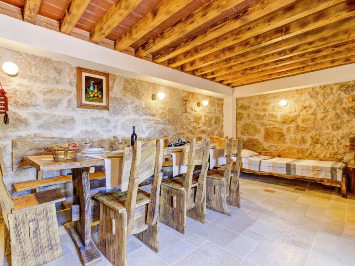 Lovely Holiday Home In Starigrad Kültér fotó
