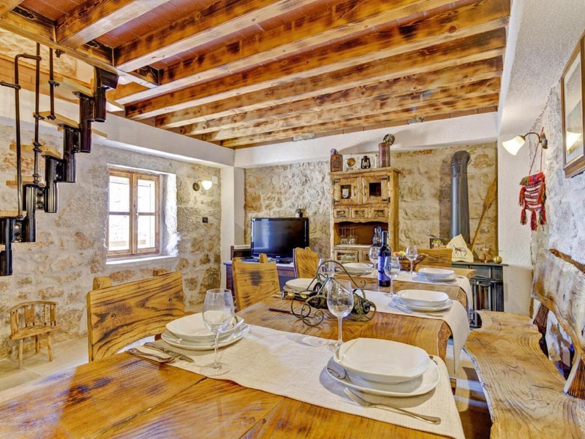 Lovely Holiday Home In Starigrad Kültér fotó