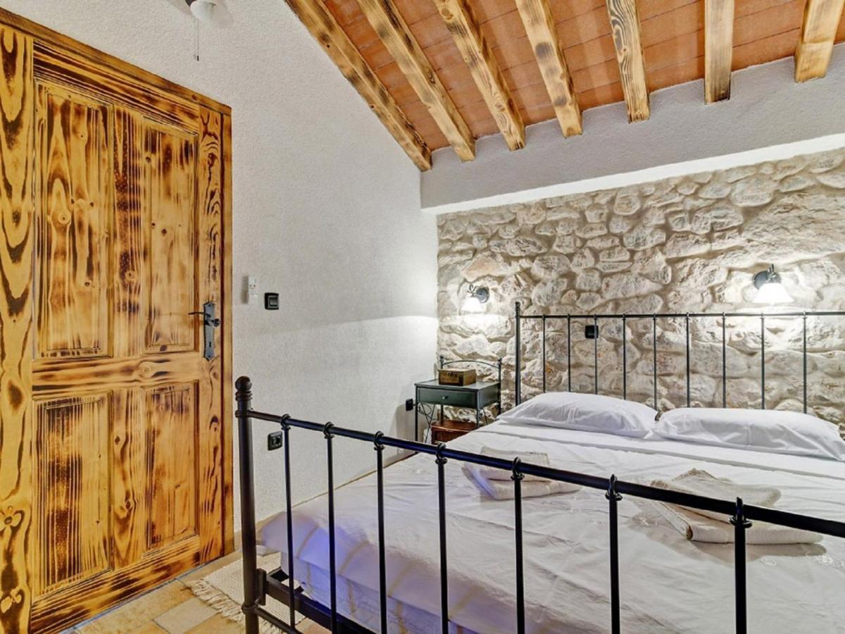 Lovely Holiday Home In Starigrad Kültér fotó