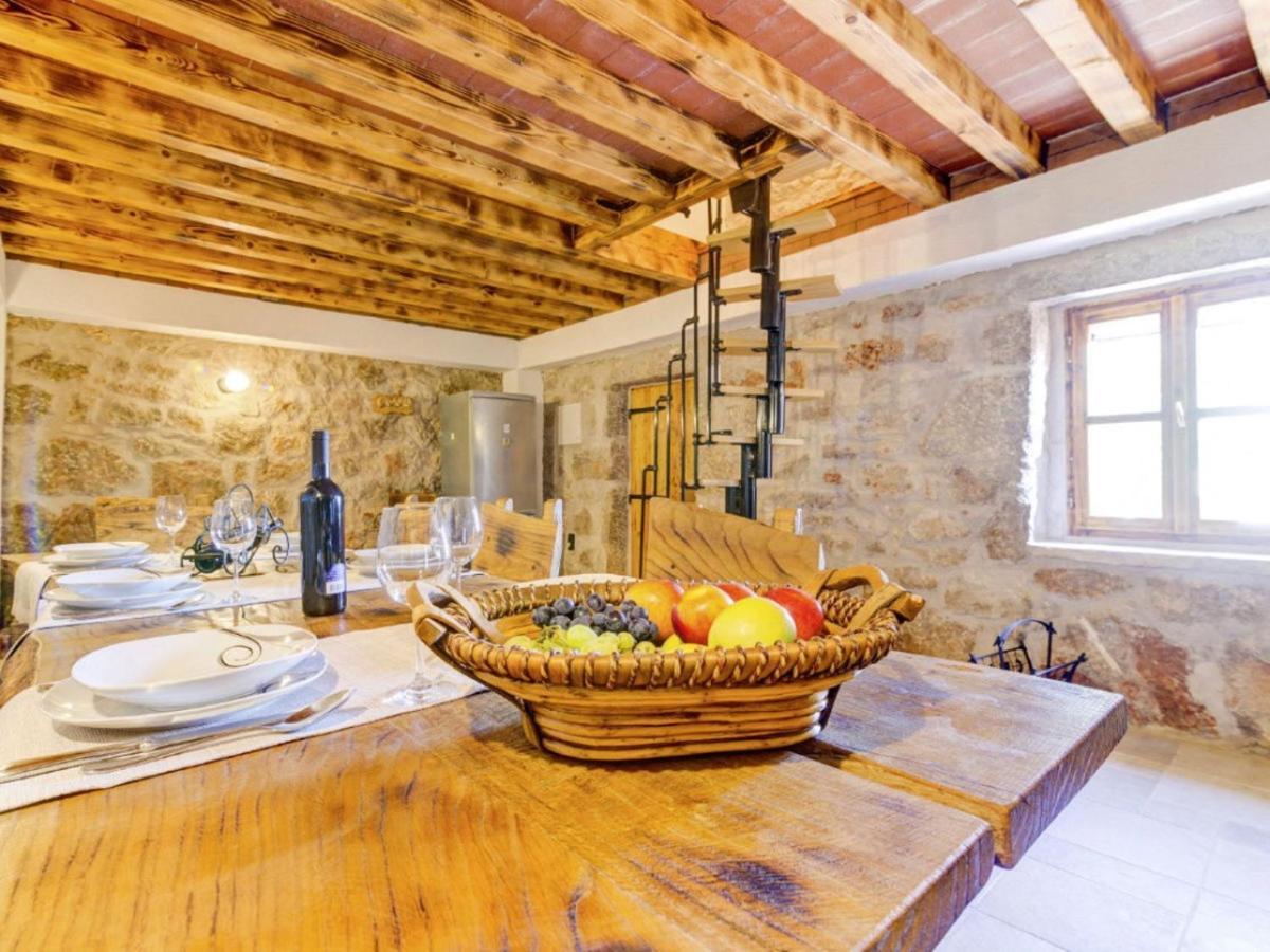 Lovely Holiday Home In Starigrad Kültér fotó